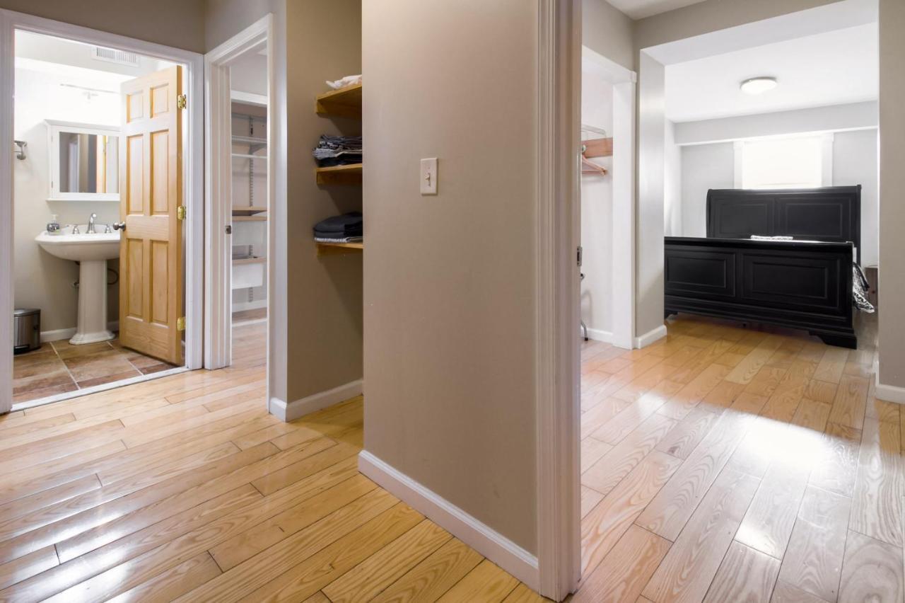 The Gray House By Gallaudet 4 Bedroom 3 Ba Holiday home