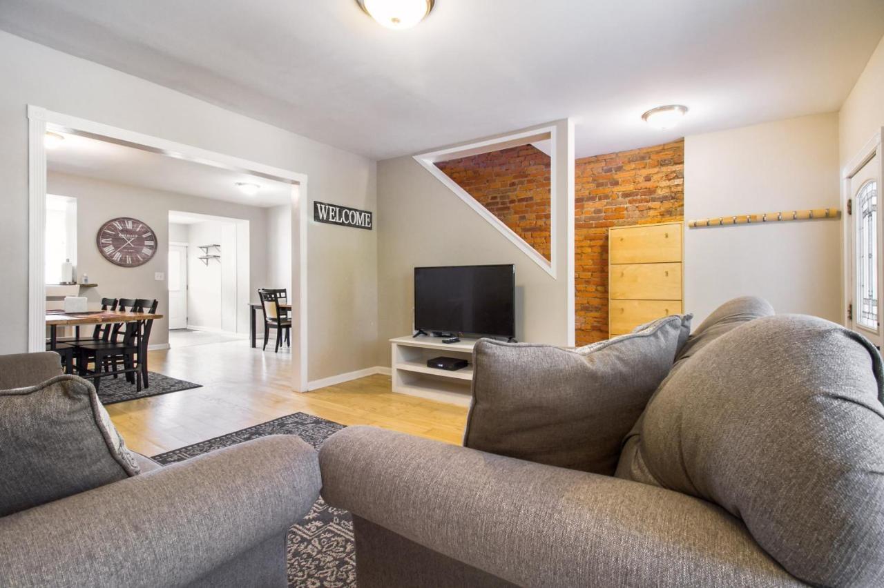 Holiday home The Gray House By Gallaudet 4 Bedroom 3 Ba Washington