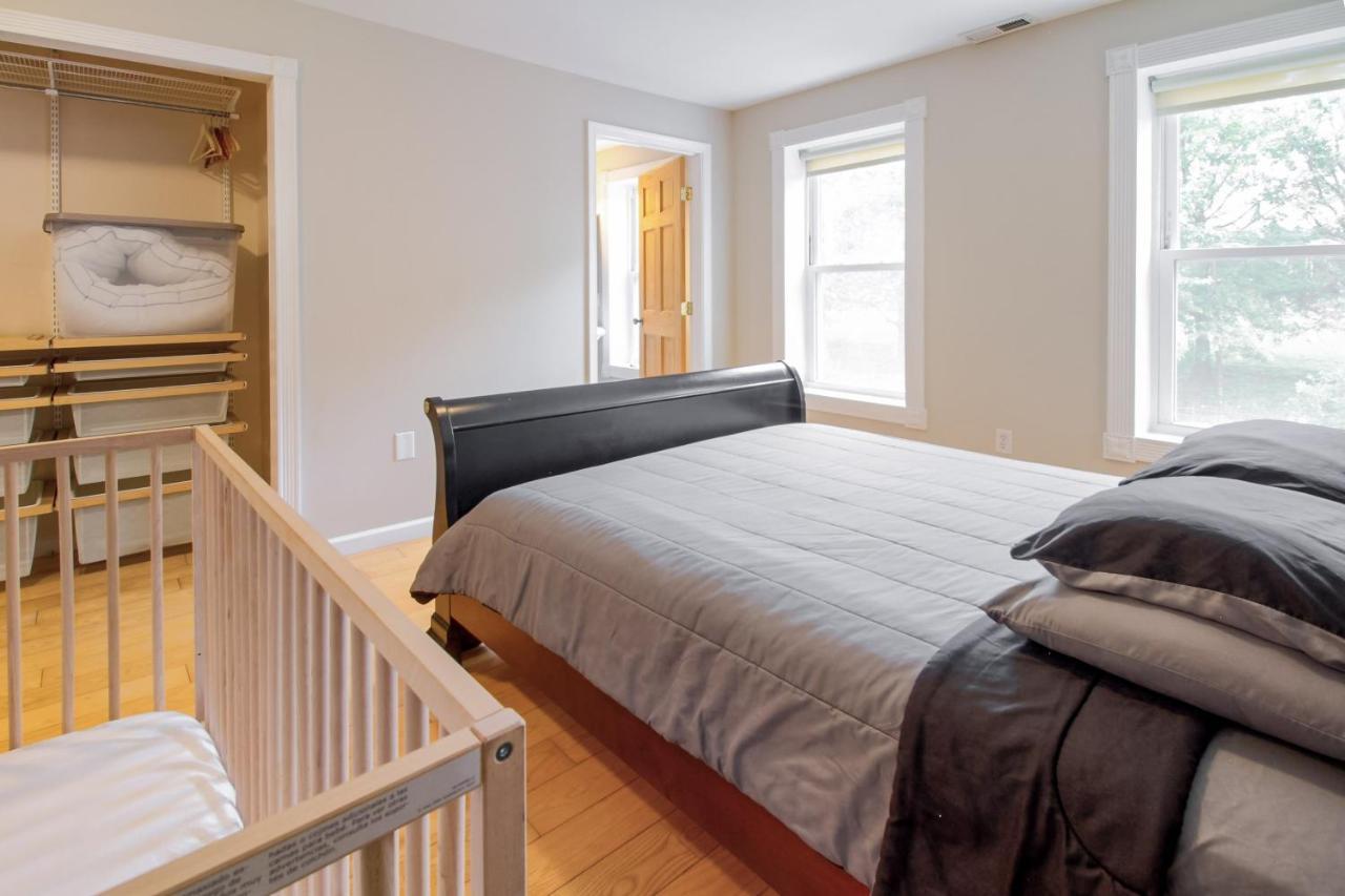 The Gray House By Gallaudet 4 Bedroom 3 Ba Holiday home Washington